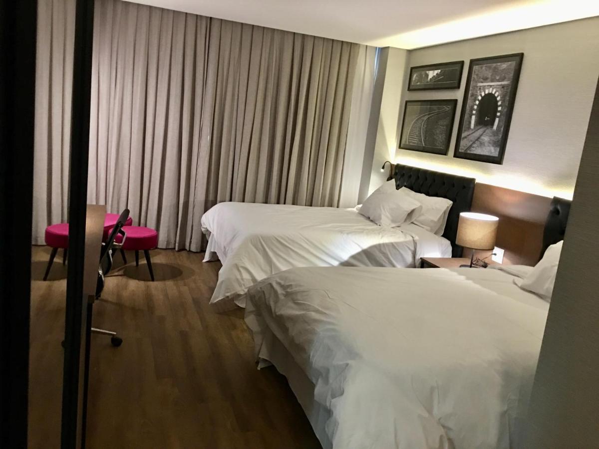 Qs Marista Hotel By Atlas Goiânia Buitenkant foto